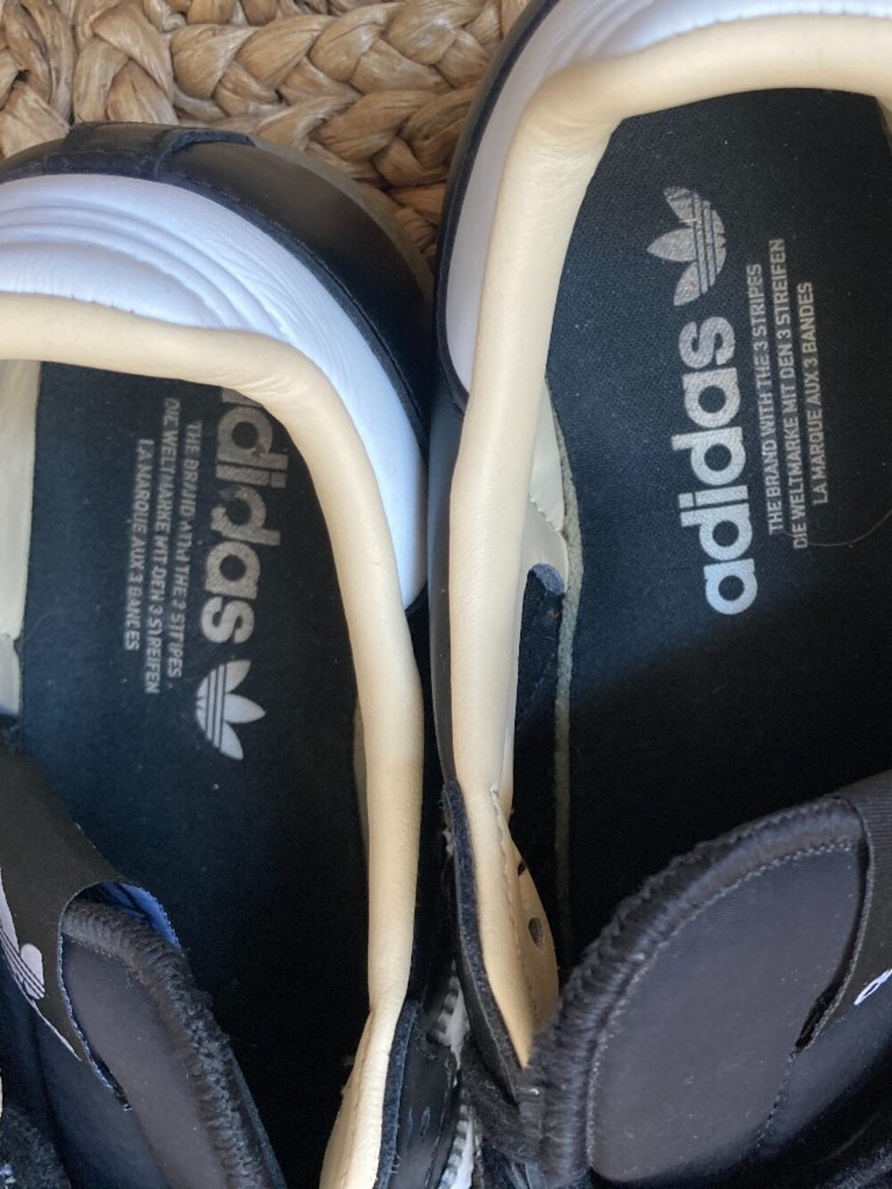 Adidas Samba OG Black White Beige Suede Gum Sole Sneakers Men’s 7.5 / Women’s 8 - Picture 4 of 12